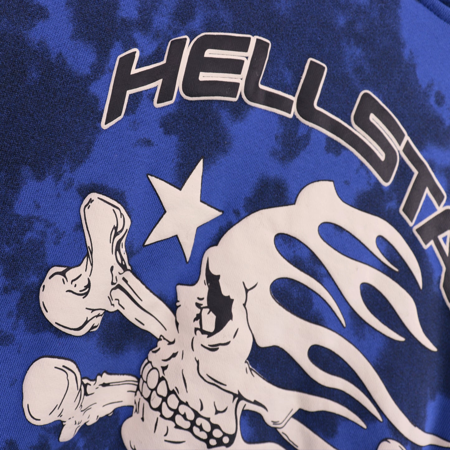 HE Studios 2025 New Hoodie 5662