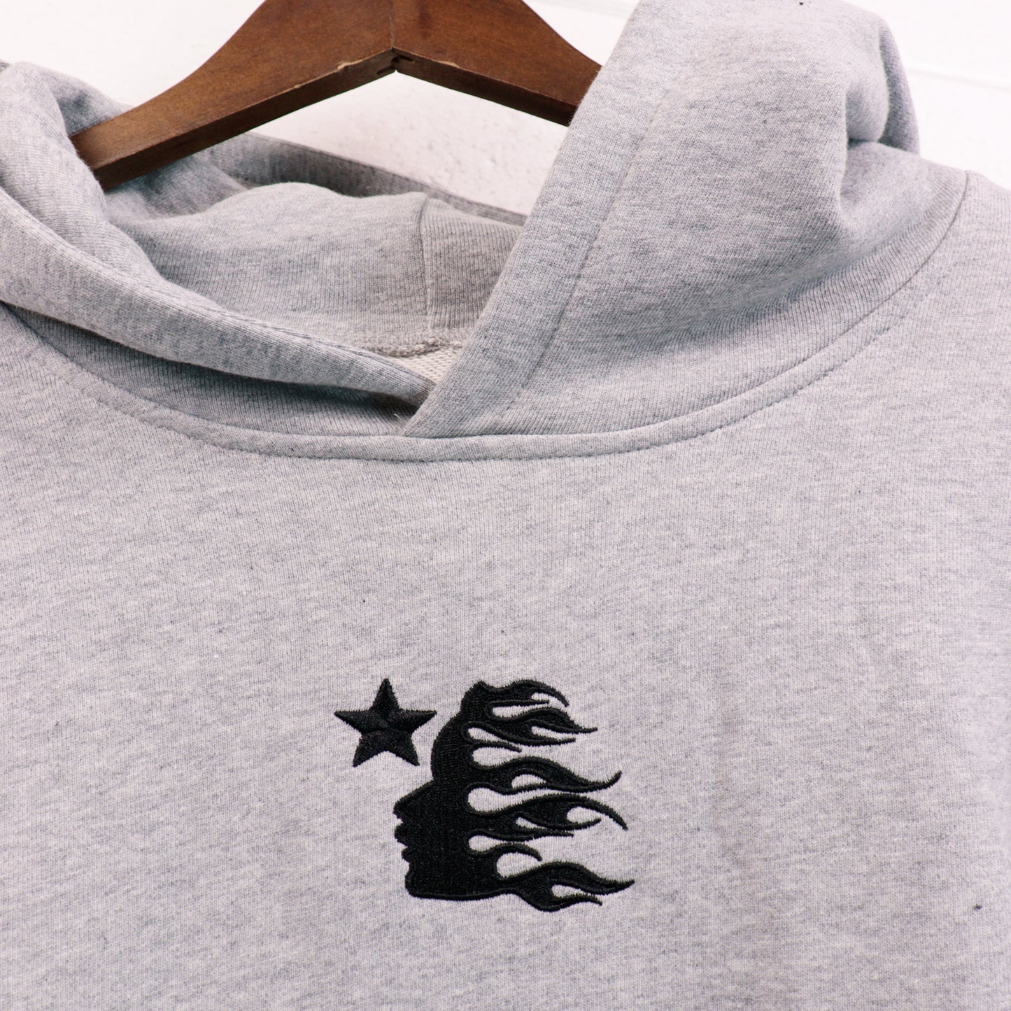 HE Studios 2025 New Hoodie 5658