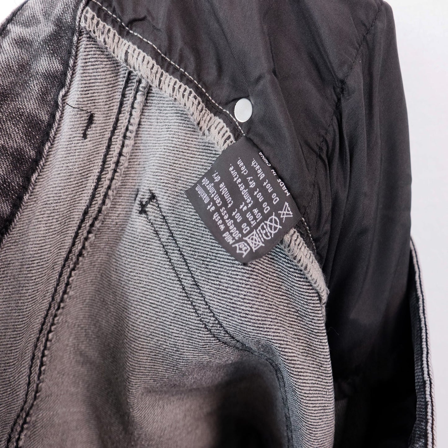 Godspeed Classic Fit jeans