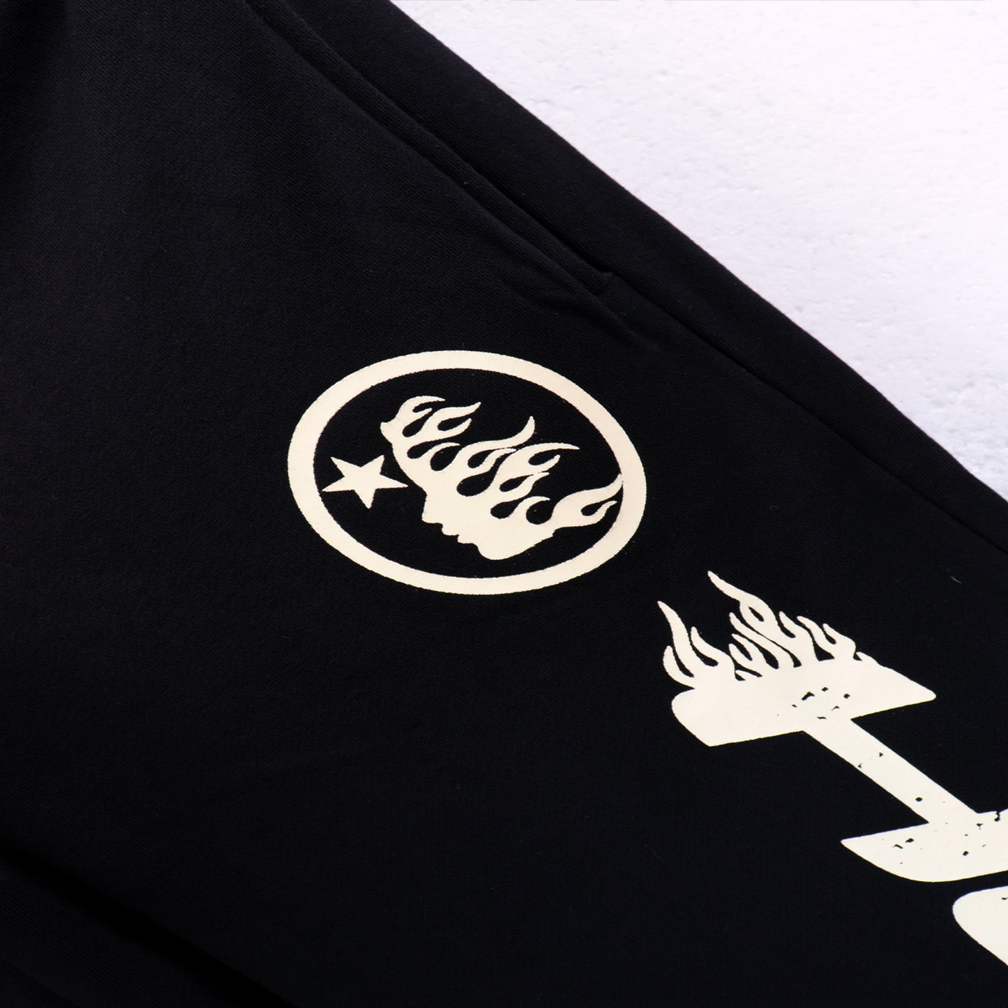 HE Studios 2025 New Sports Pants  8189