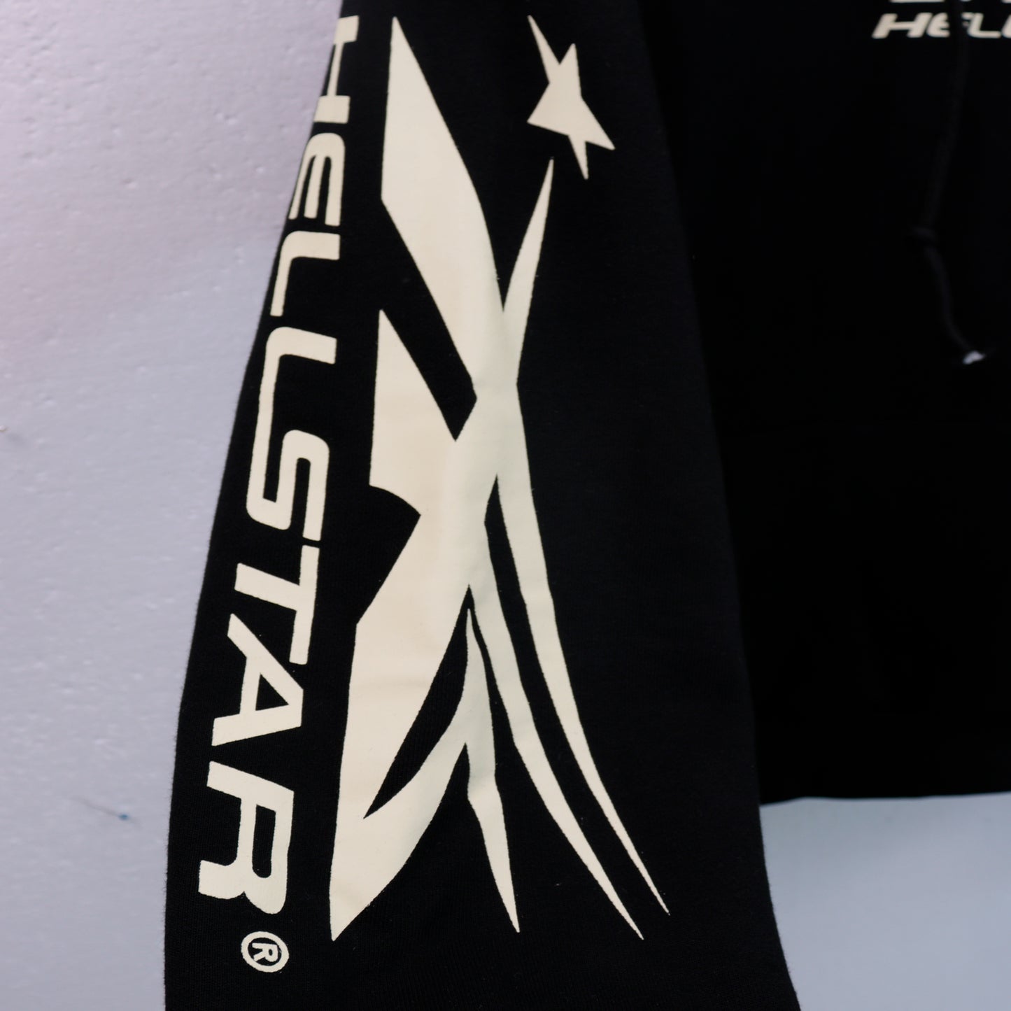 HE Studios 2025 New Hoodie p100