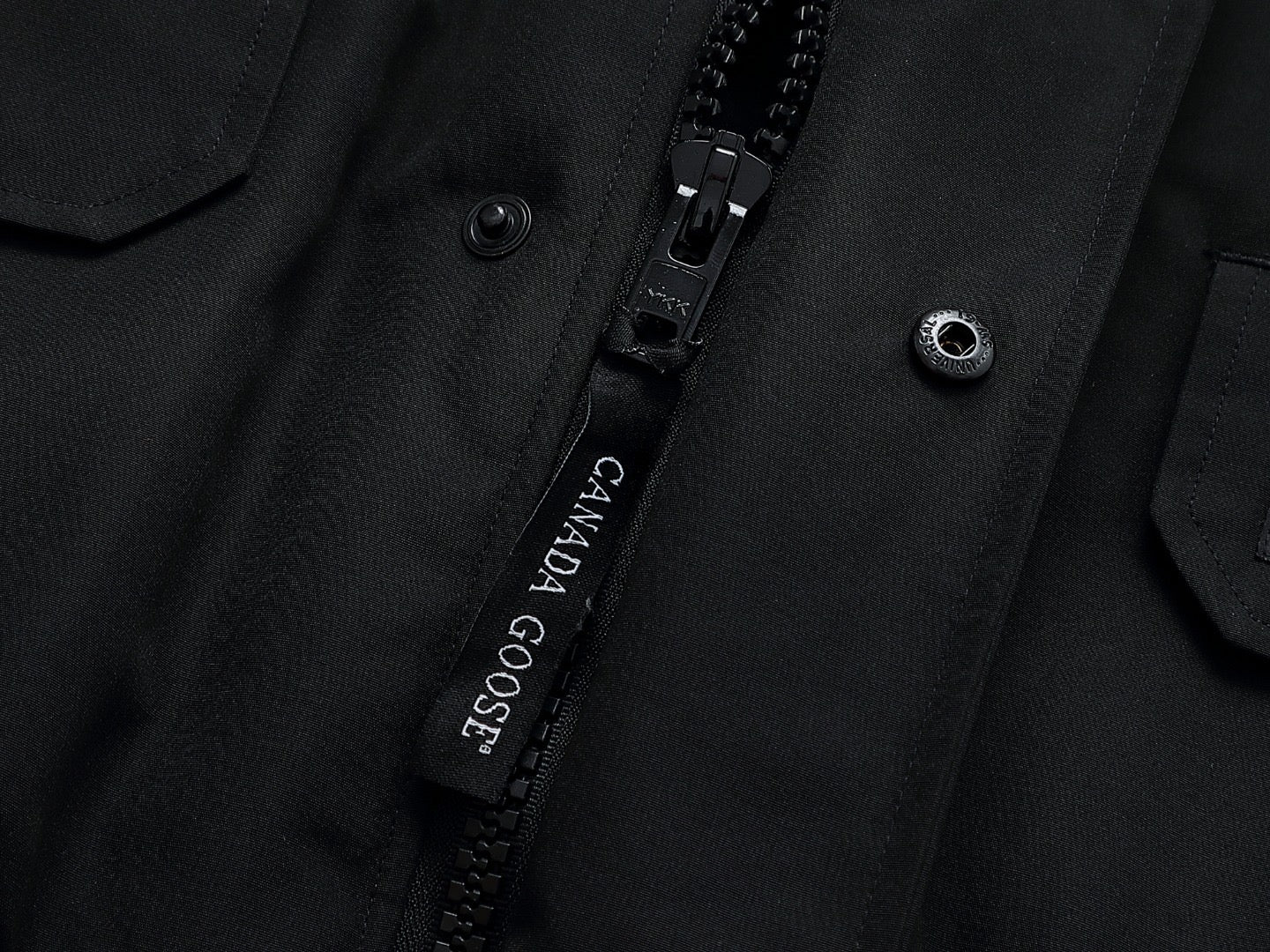 Short  Pilot  Parka 01 Black
