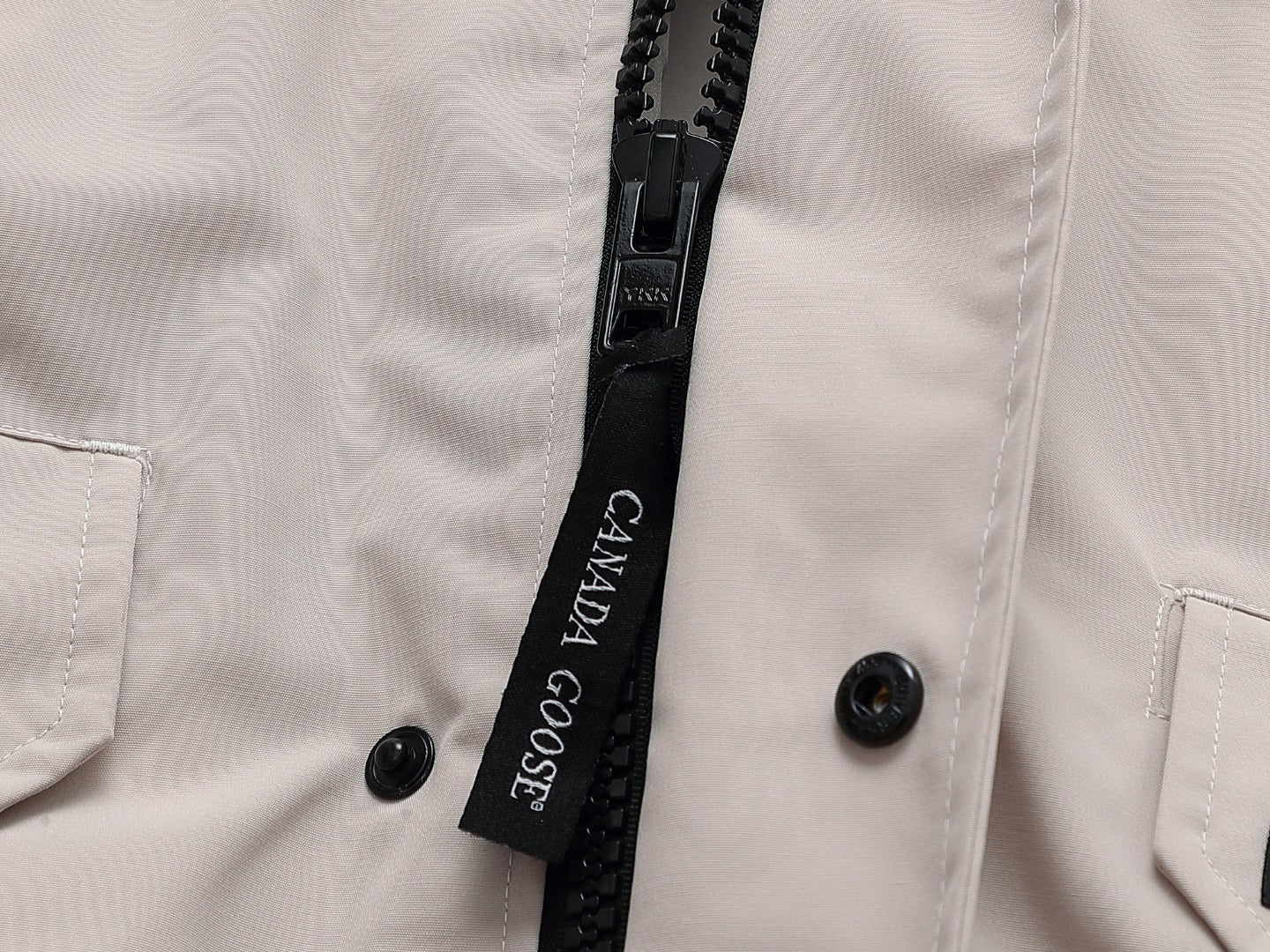 Short  Pilot  Parka 01 White