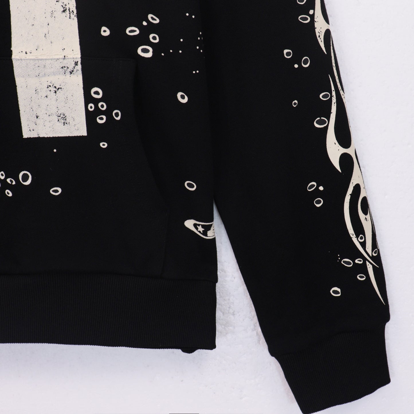 HE Studios 2025 New Hoodie 5660